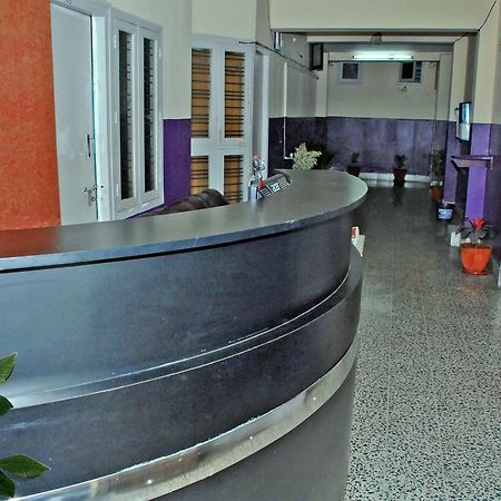 Elegant Guest House Bangalore Extérieur photo