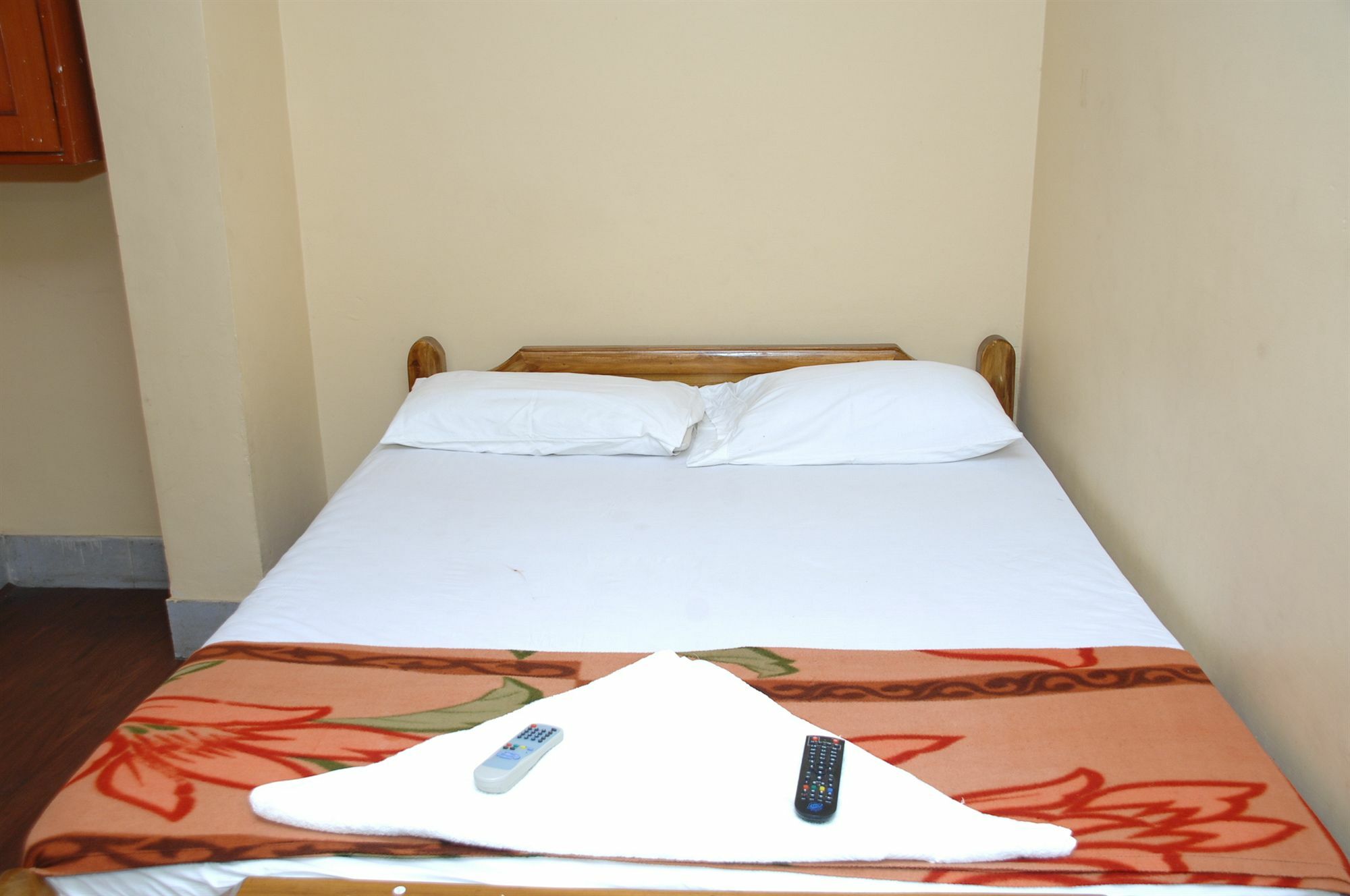 Elegant Guest House Bangalore Extérieur photo